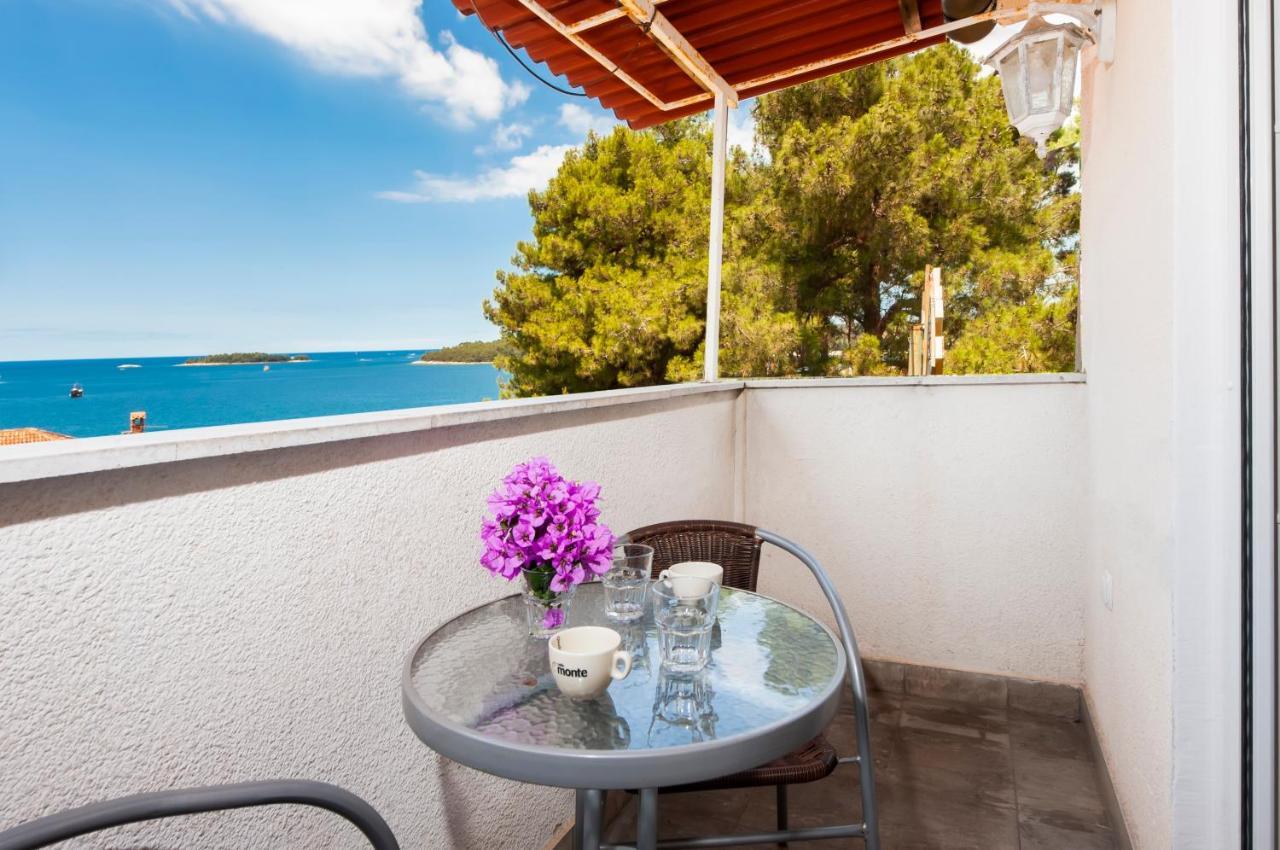 Luna Tsuki Five Hotel Rovinj Exterior foto